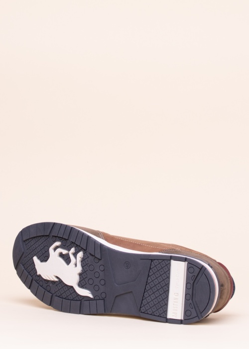 Mustang laisvalaikio bateliai