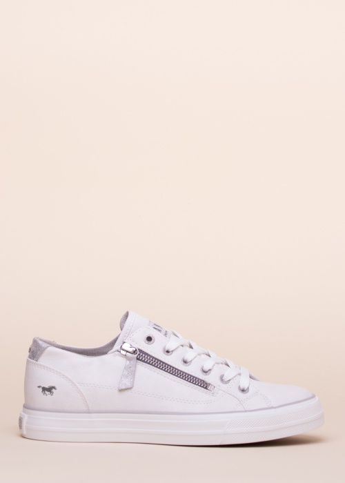 Mustang laisvalaikio batai