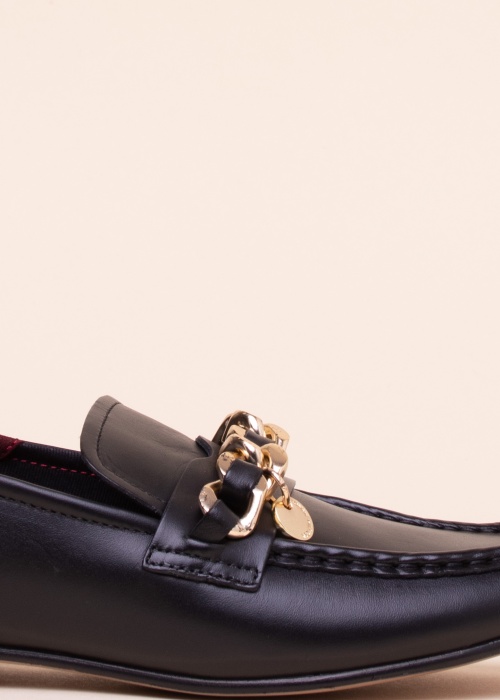 Tommy Hilfiger bateliai