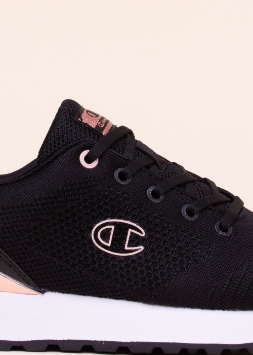 Champion laisvalaikio bateliai Champ