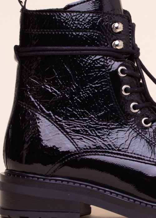 Pavement aulinukai Charley