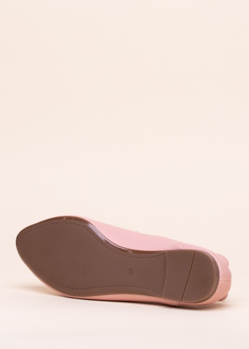 Molly Bessa bateliai