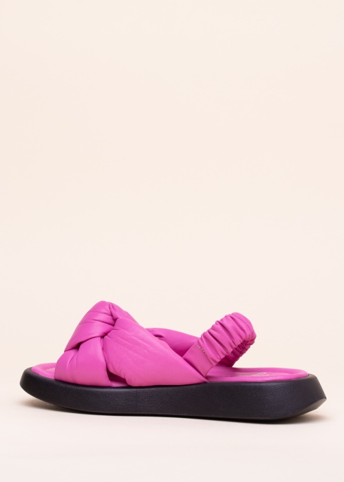 Molly Bessa basutės