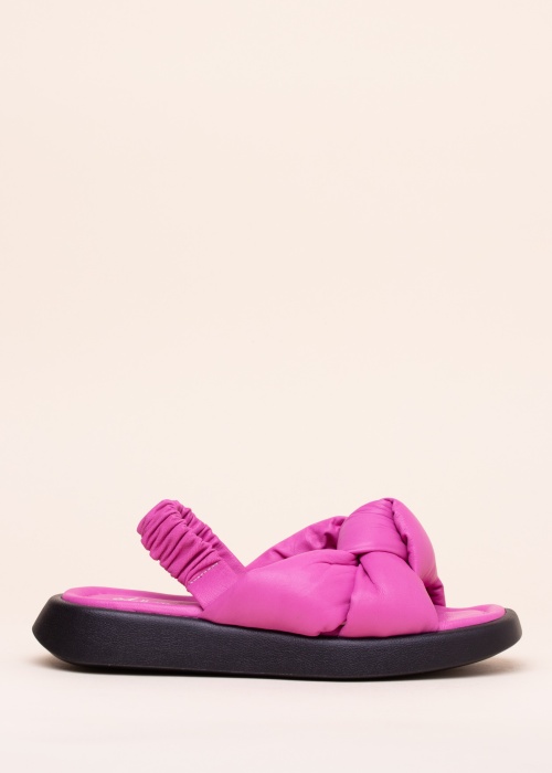 Molly Bessa basutės