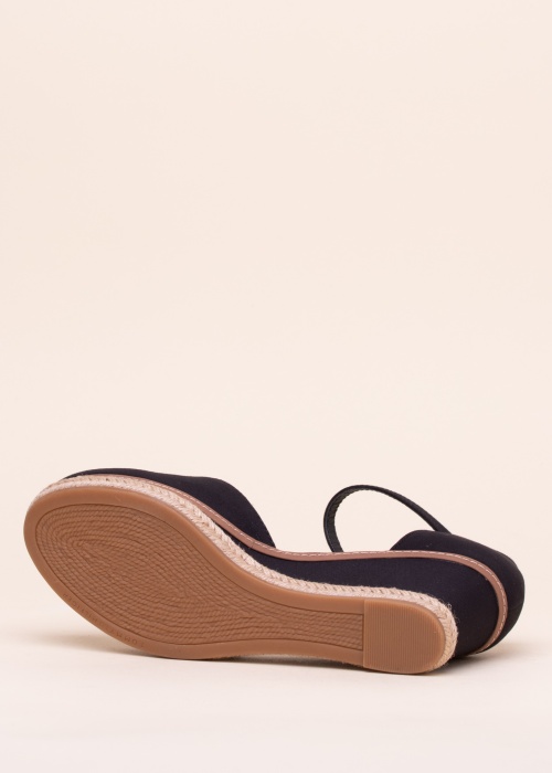 Tommy Hilfiger bateliai