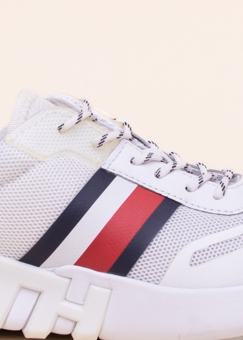 Tommy Hilfiger laisvalaikio batai