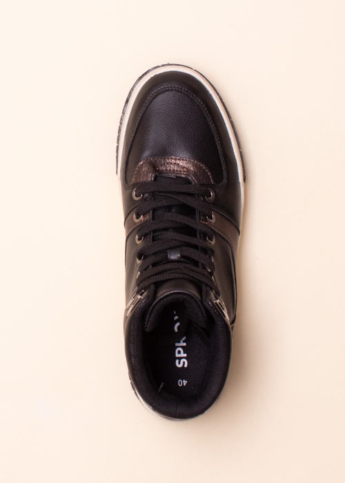 Sprox laisvalaikio bateliai