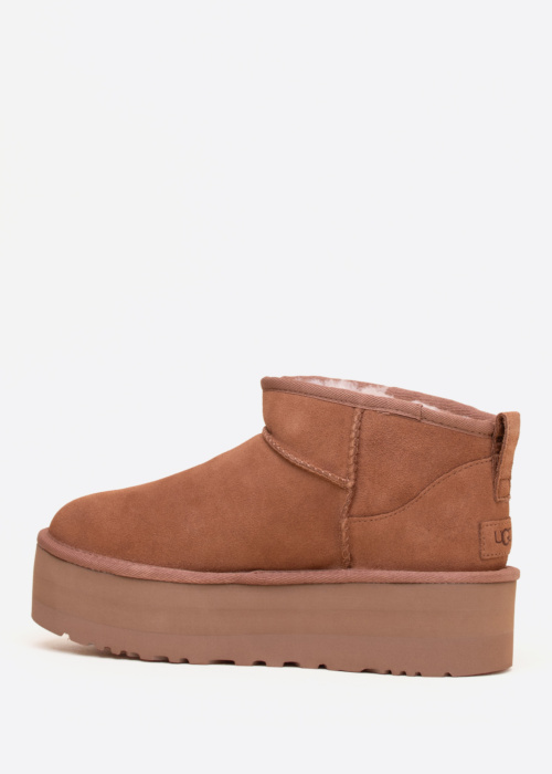 UGG aulinukai
