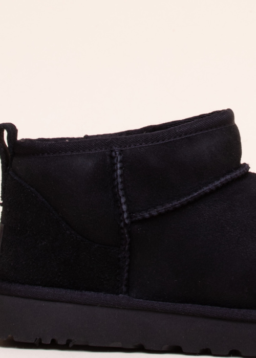 UGG aulinukai Classic Ultra Mini