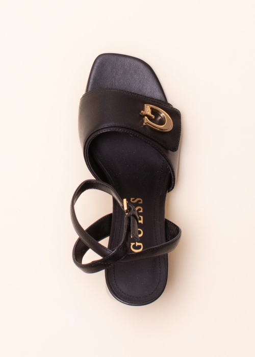 Guess bateliai Kernara