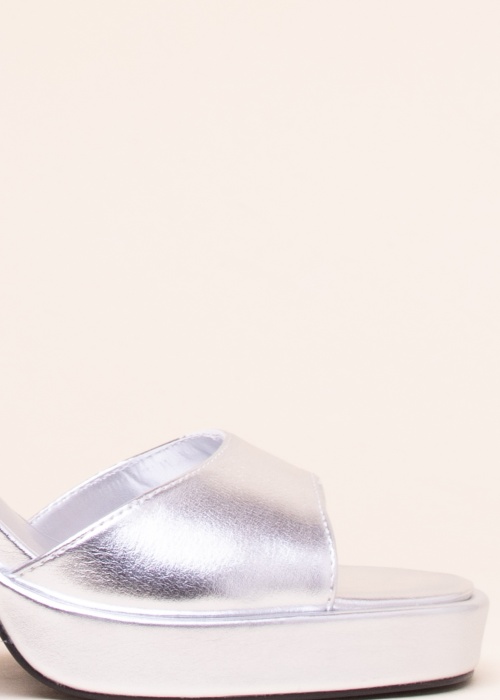 Only bateliai Arlo-1