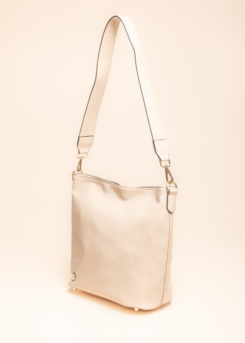 Ara rankinė Carolyn