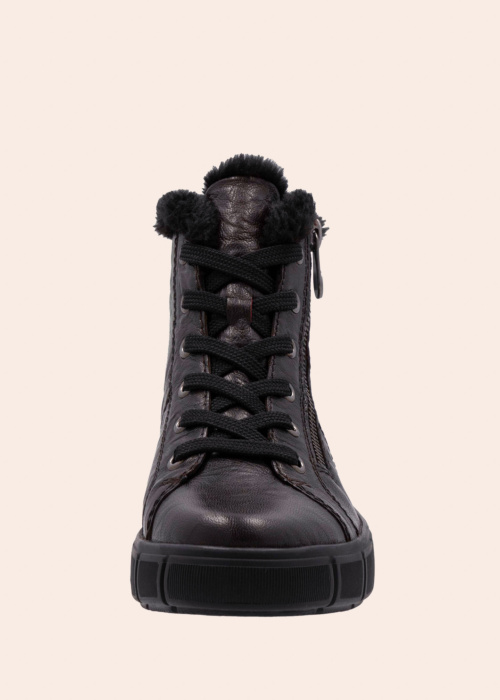 Remonte žieminiai batai