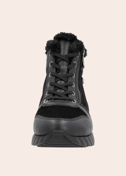 Remonte žieminiai batai