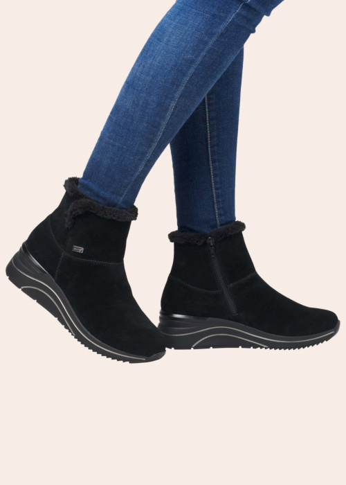 Remonte žieminiai batai