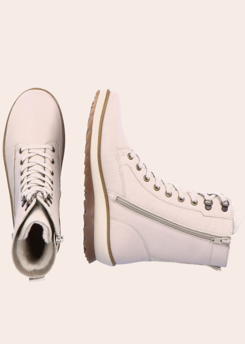 Remonte žieminiai batai