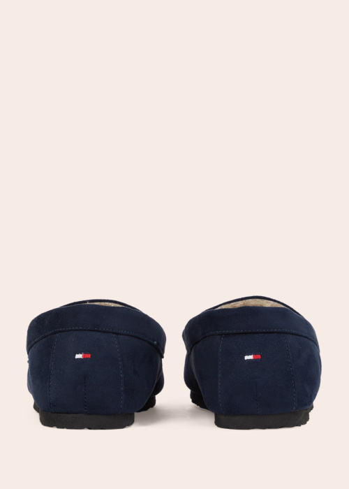 Tommy Hilfiger šlepetės dovanų dėžutėje