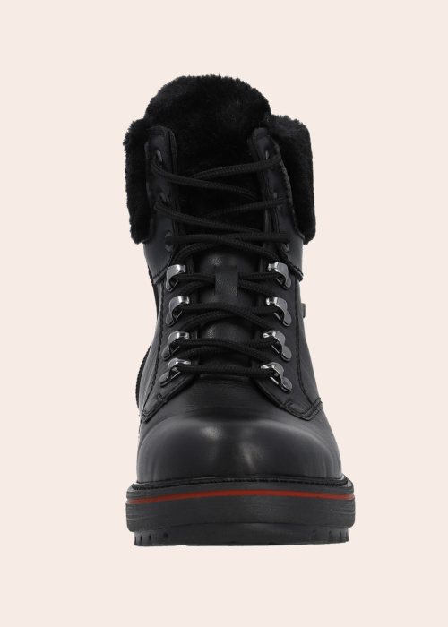 Remonte aulinukai su spygliais