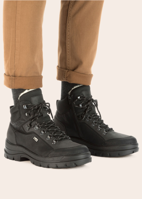 Rieker aulinukai su spygliais