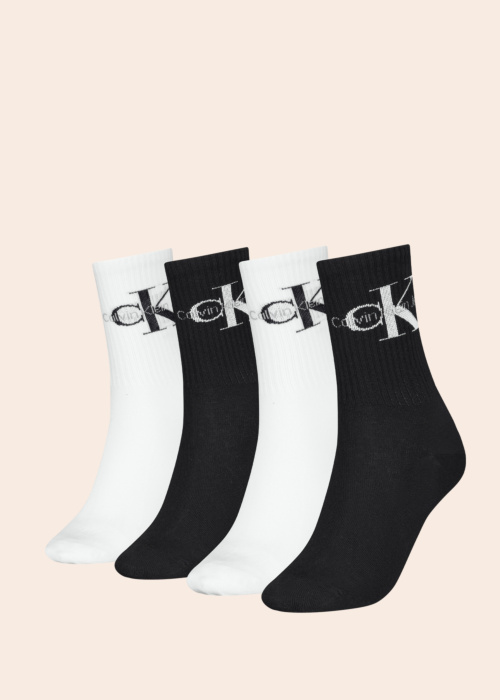 Calvin Klein kojines 4 poros dovanų dėžutėje