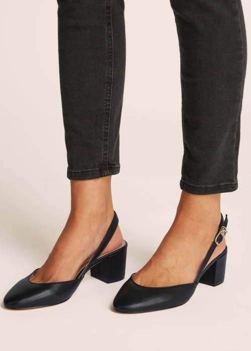 Tommy Hilfiger bateliai