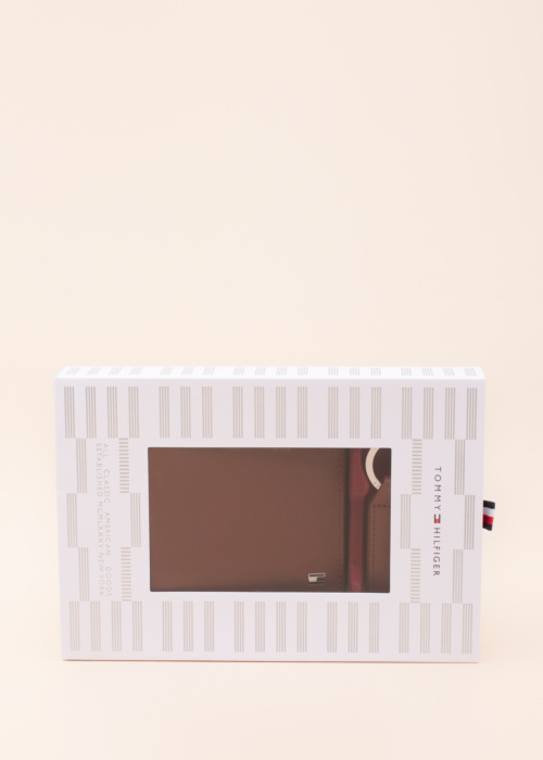 Tommy Hilfiger piniginė Eton dovanų dėžutėje