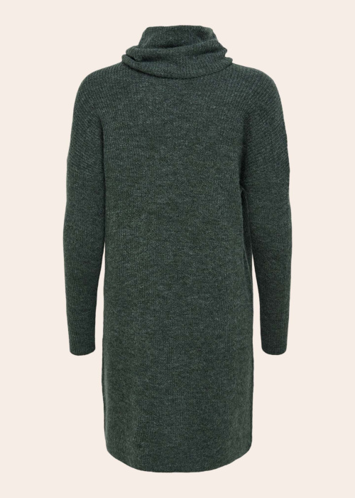 Only megzta suknelė