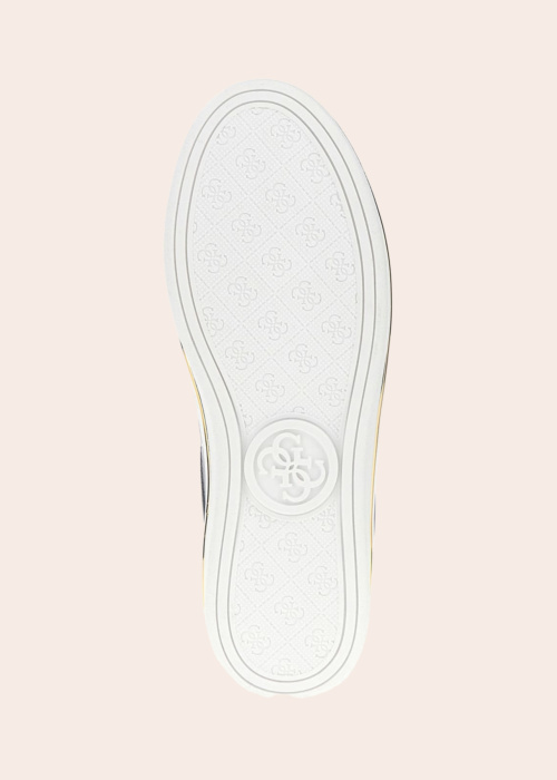 Guess laisvalaikio batai Stasey