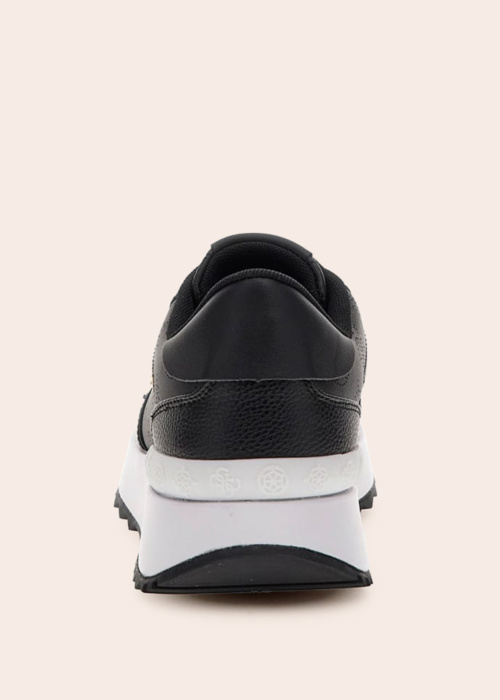 Guess laisvalaikio bateliai Vinsa3