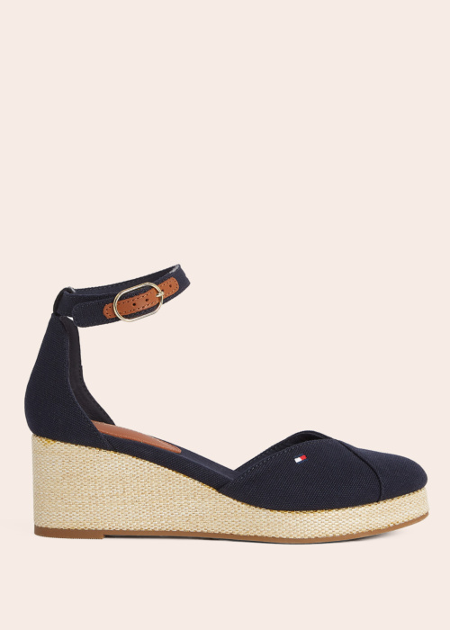 Tommy Hilfiger bateliai