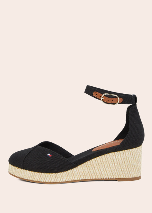 Tommy Hilfiger bateliai