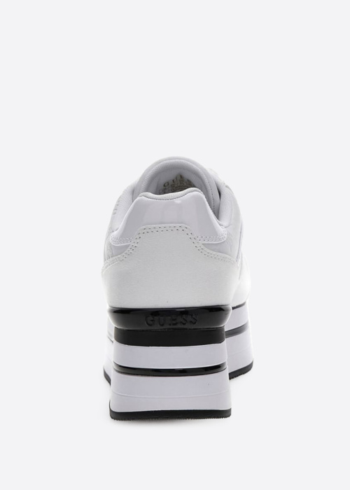 Guess laisvalaikio bateliai Hansin