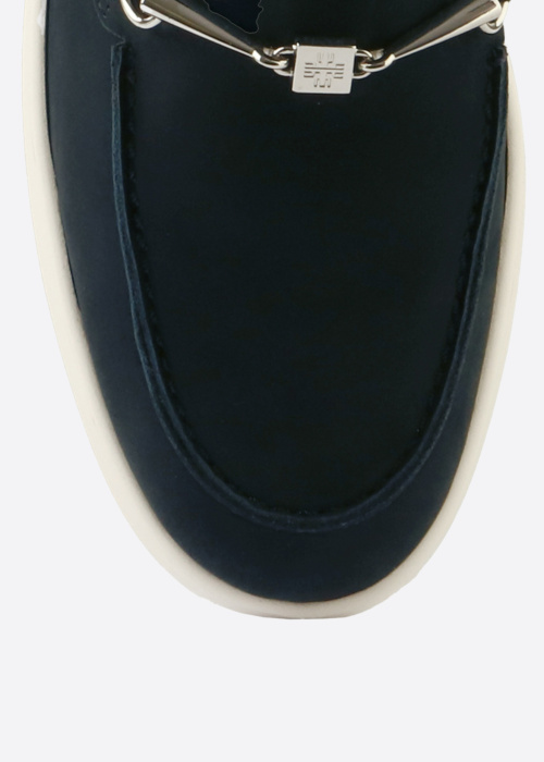 Högl laisvalaikio bateliai