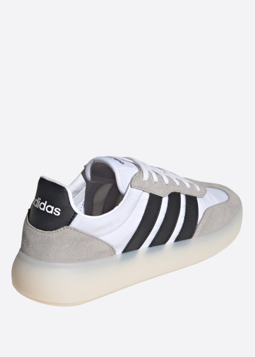 adidas laisvalaikio bateliai Barreda Decode