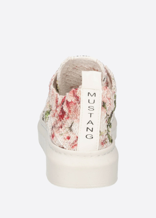 Mustang laisvalaikio bateliai