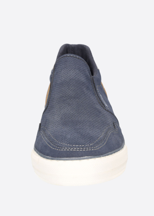 Mustang laisvalaikio batai