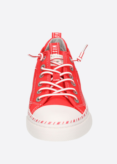 Mustang laisvalaikio batai