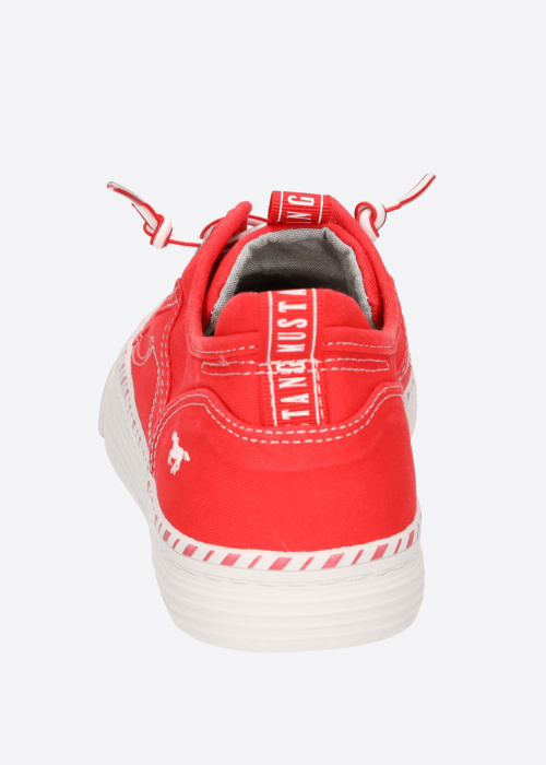 Mustang laisvalaikio batai