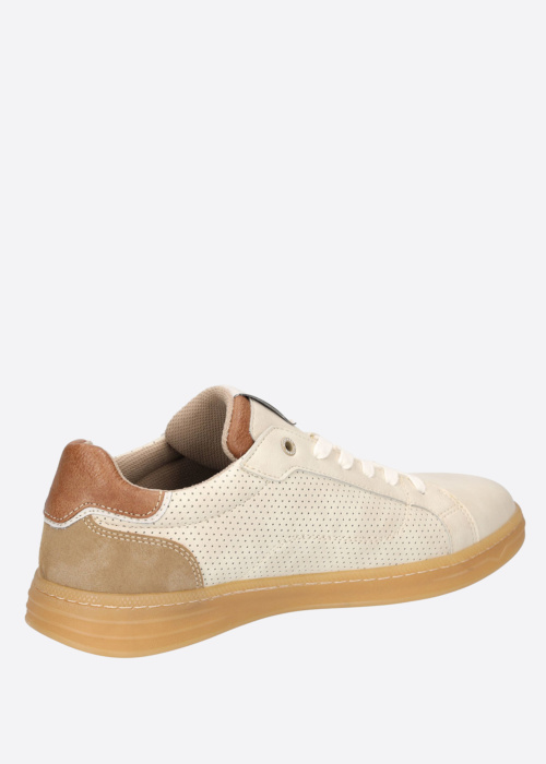 Mustang laisvalaikio batai