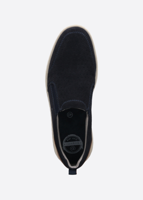 Bugatti laisvalaikio bateliai Astra