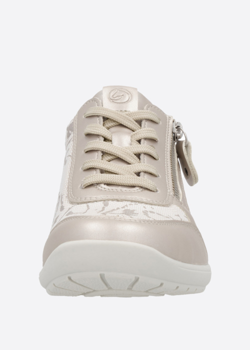 Remonte laisvalaikio bateliai