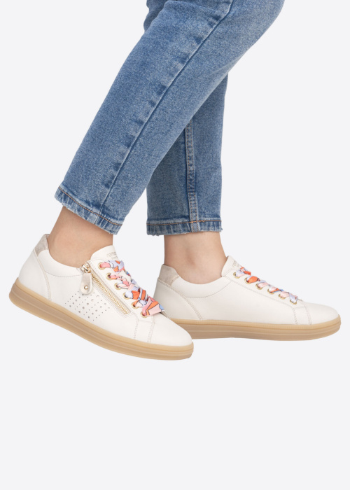 Remonte laisvalaikio batai