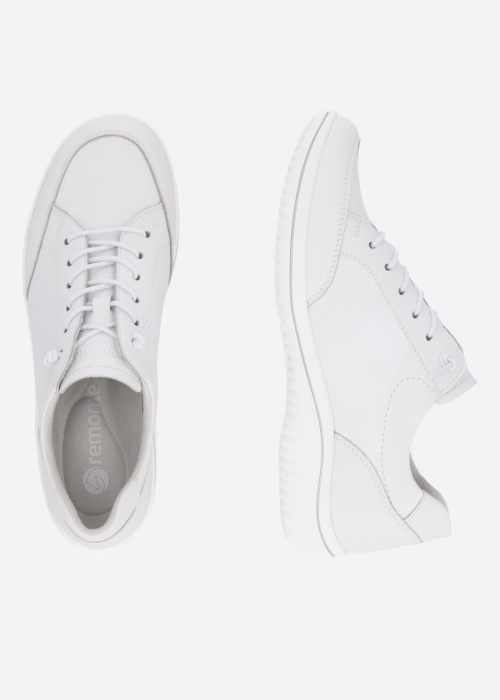 Remonte laisvalaikio bateliai