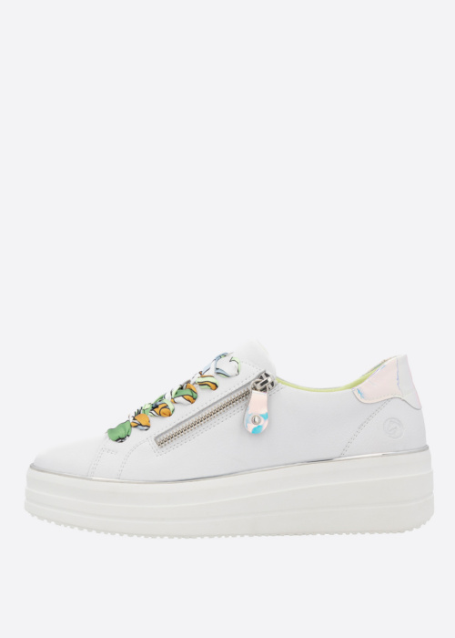 Remonte laisvalaikio batai