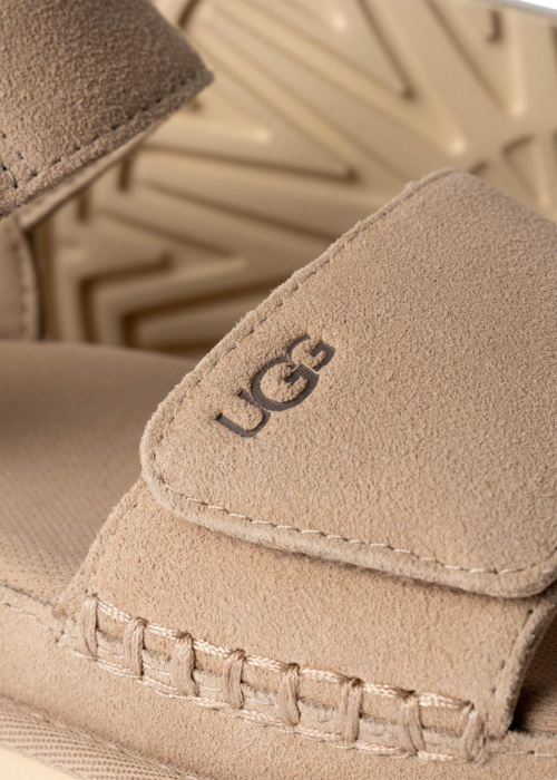 UGG sandalai Goldenstar