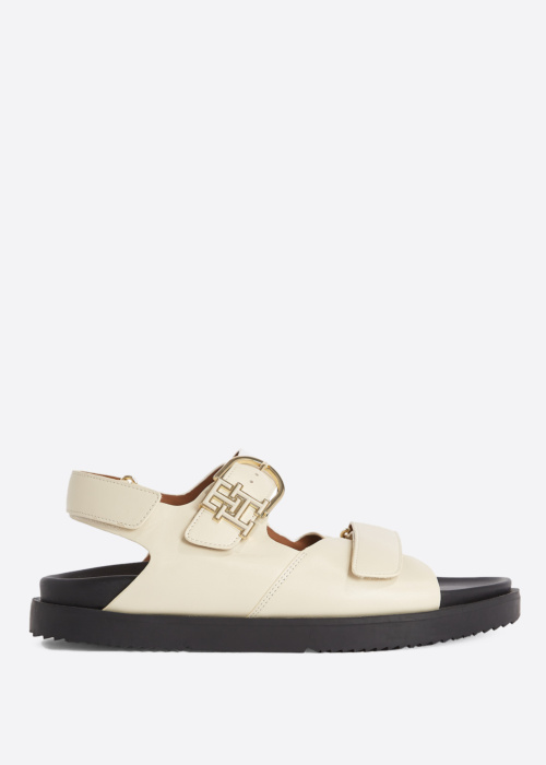 Tommy Hilfiger bateliai