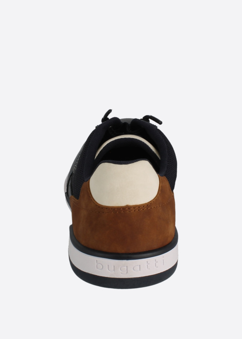 Bugatti laisvalaikio bateliai Solar Exko