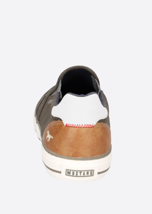 Mustang laisvalaikio batai