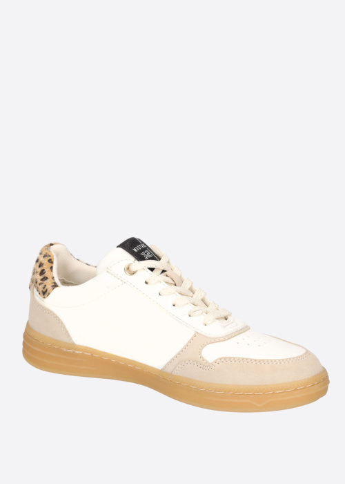 Mustang laisvalaikio batai