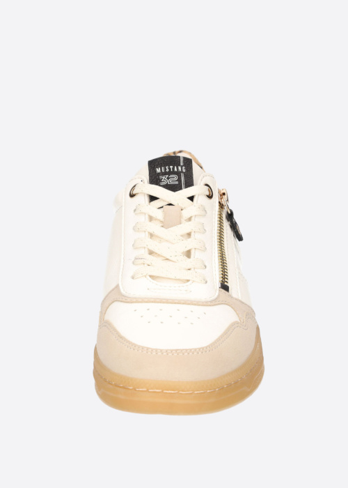 Mustang laisvalaikio batai